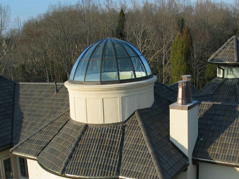 Mái vòm kính cho giếng trời nhìn từ bên ngoài