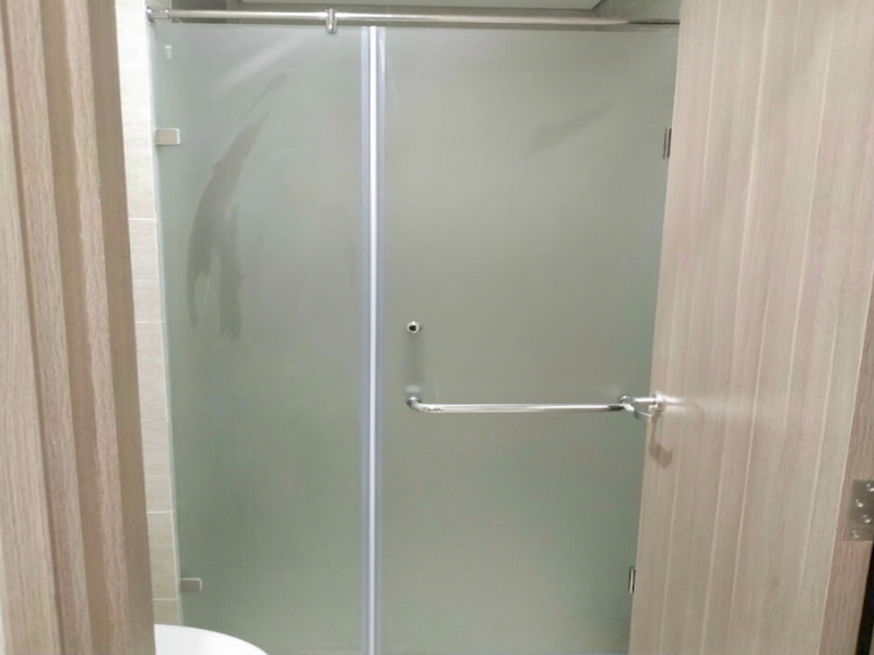 Mẫu cabin tắm cửa mở 90 độ